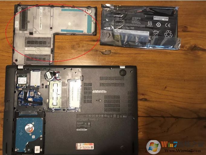 thinkpad e450c換電池怎么換？thinkpad e450 拆電池教程